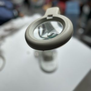 Desk Magnifying Lamp